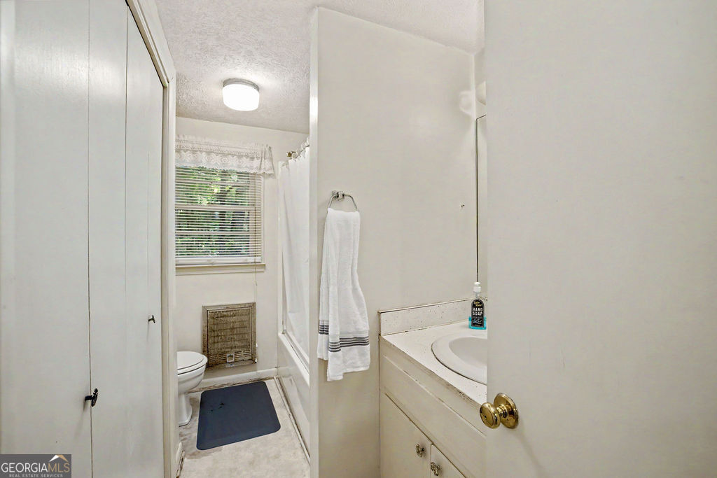 1665 Kansas Jake Road Waco GA 30182