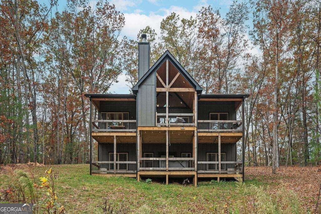 284 Lees Ride Mccaysville GA 30555