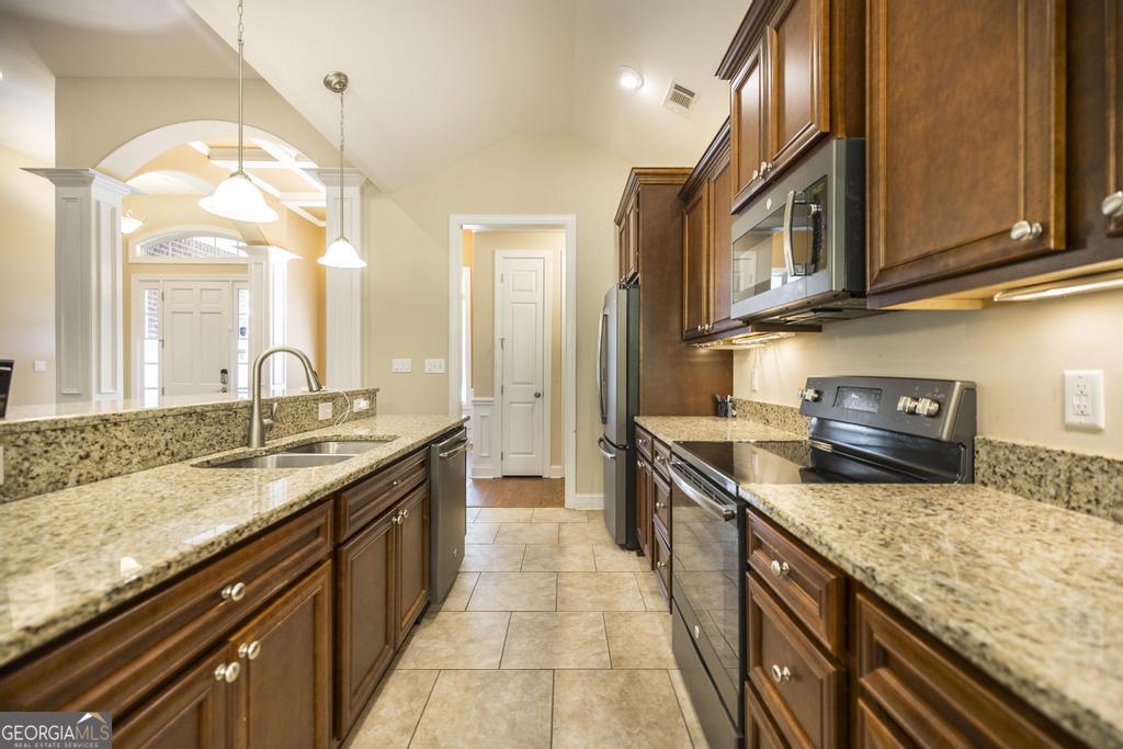 206 Londe Lane Perry GA 31069