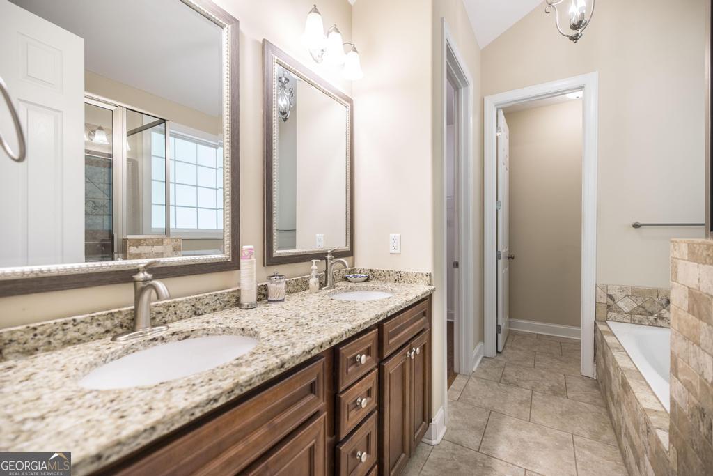 206 Londe Lane Perry GA 31069