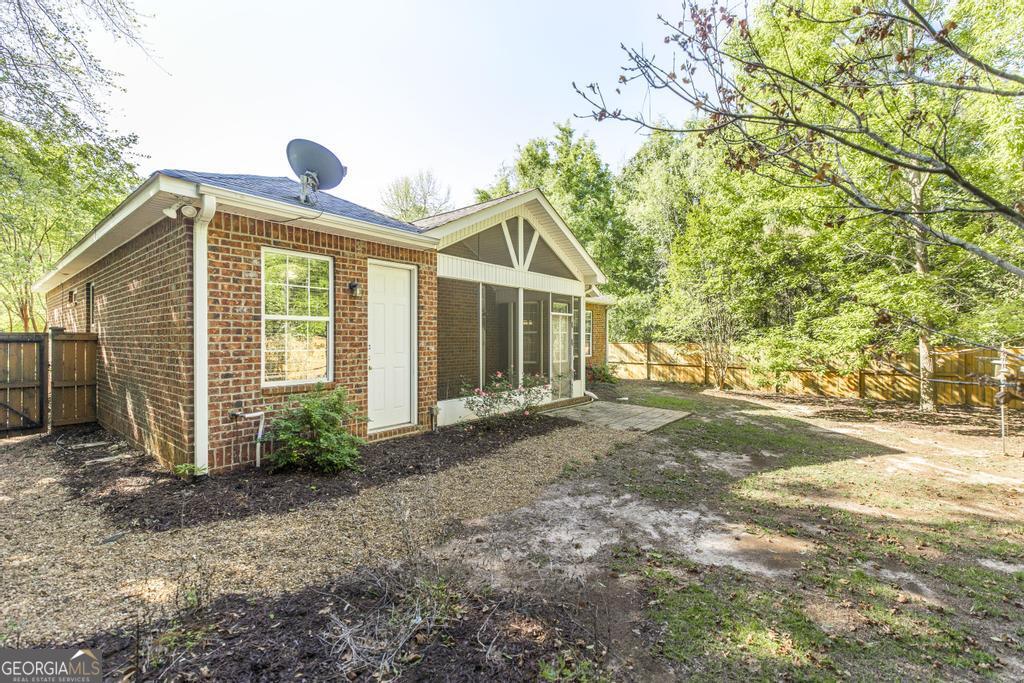 206 Londe Lane Perry GA 31069
