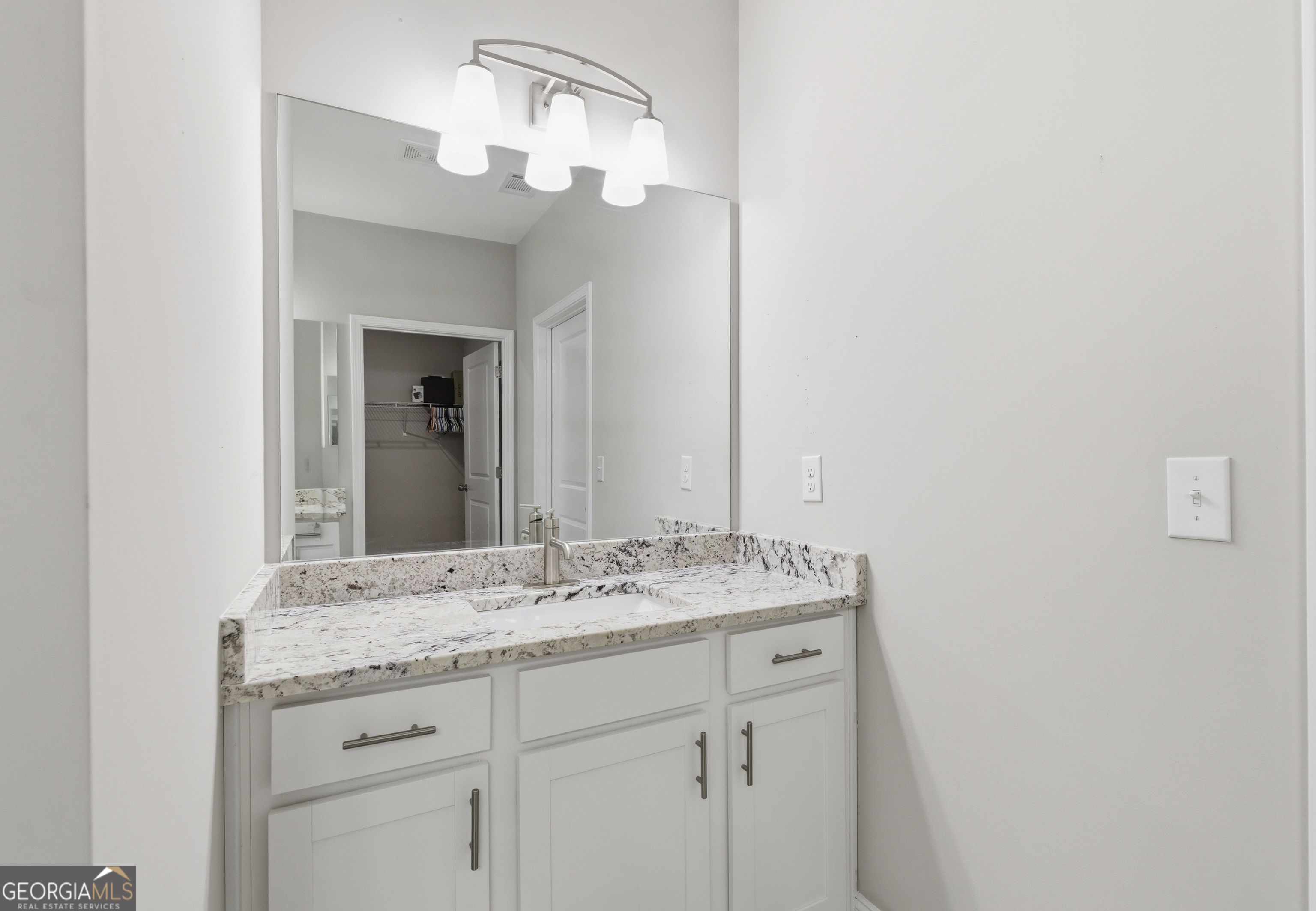 5161 Golden Oak Cove Gainesville GA 30504