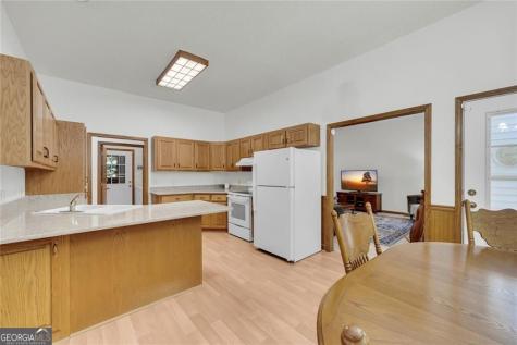 160 Quail Ridge Drive Cleveland GA 30528