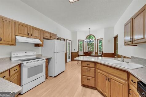 160 Quail Ridge Drive Cleveland GA 30528