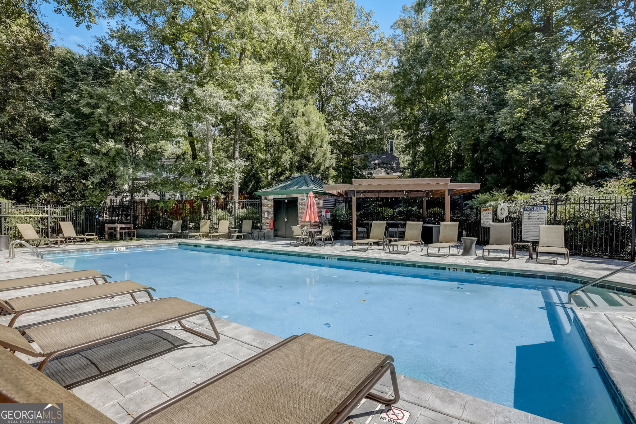 3235 Roswell Road NE Atlanta GA 30305
