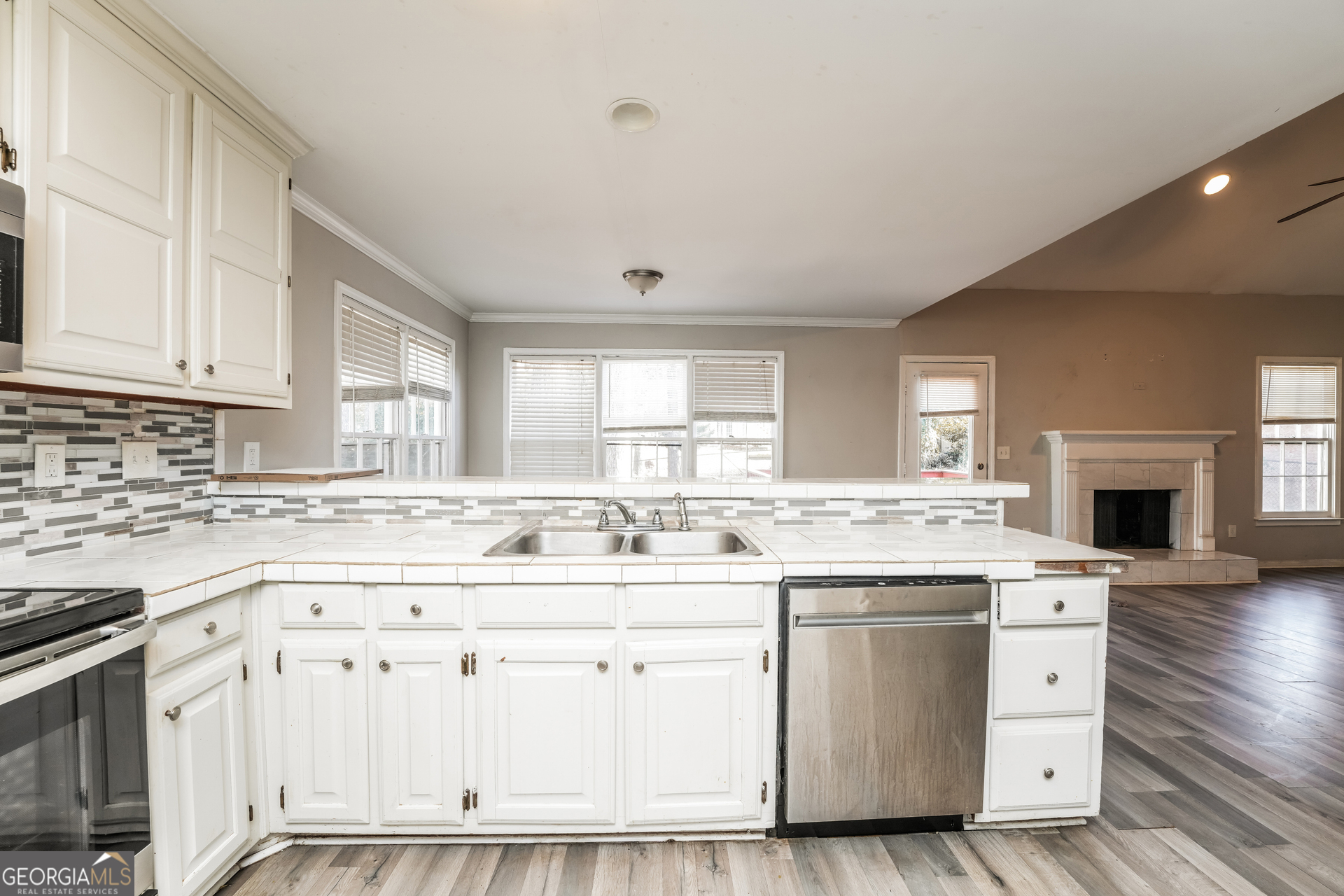 2640 Eastmont Trail Snellville GA 30039