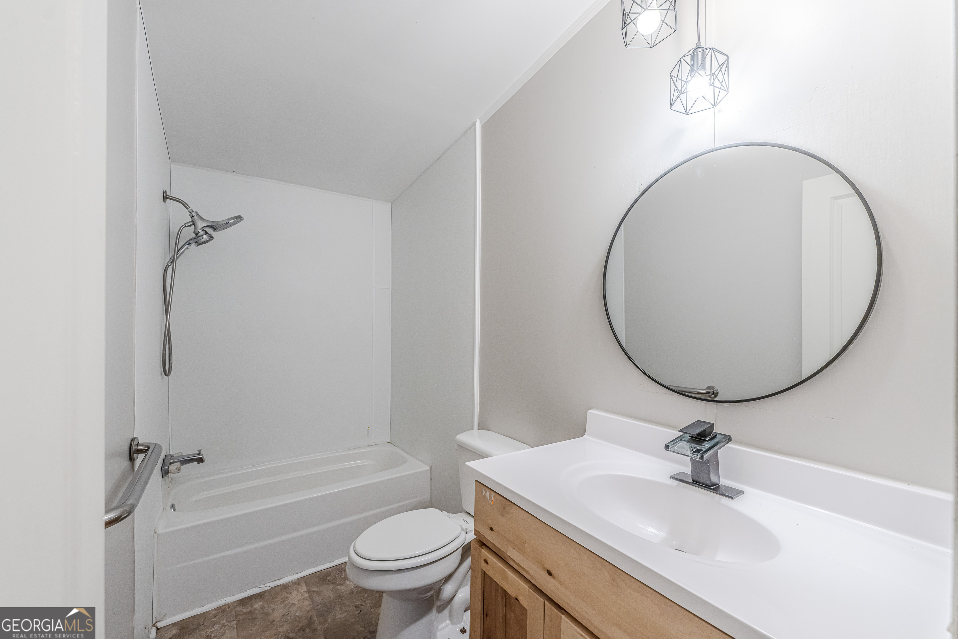 71 Kirk Road NW White GA 30184