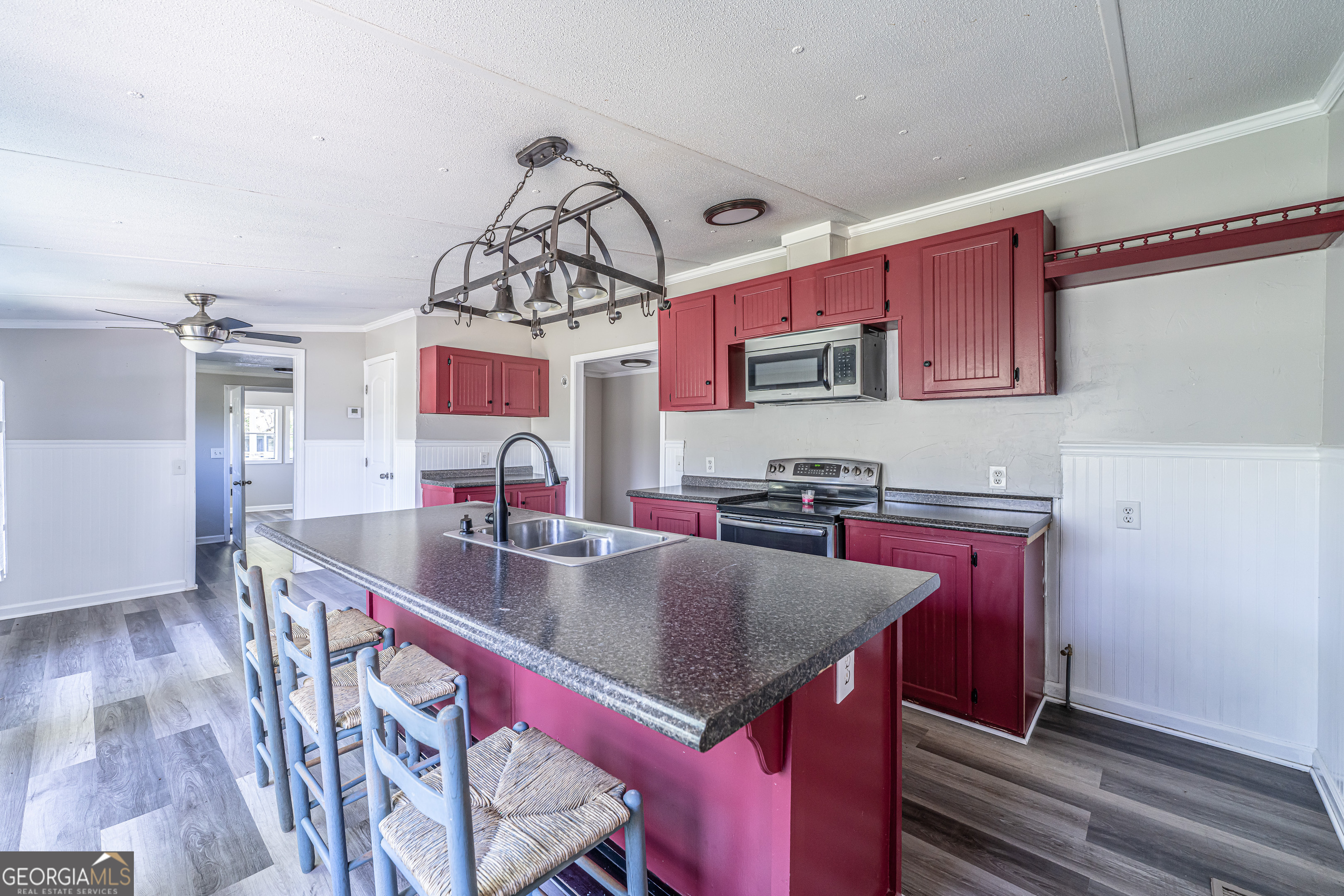 71 Kirk Road NW White GA 30184