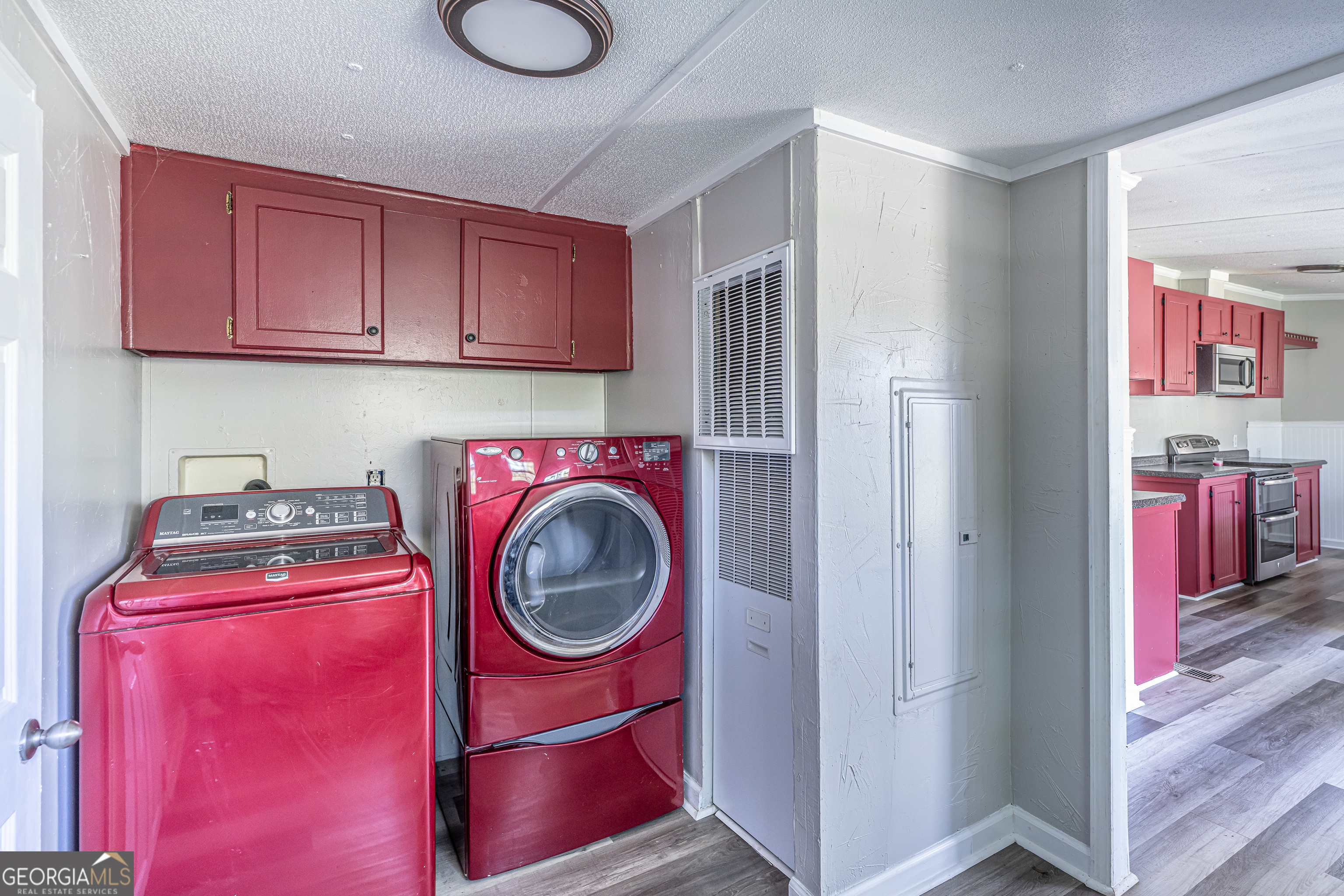 71 Kirk Road NW White GA 30184