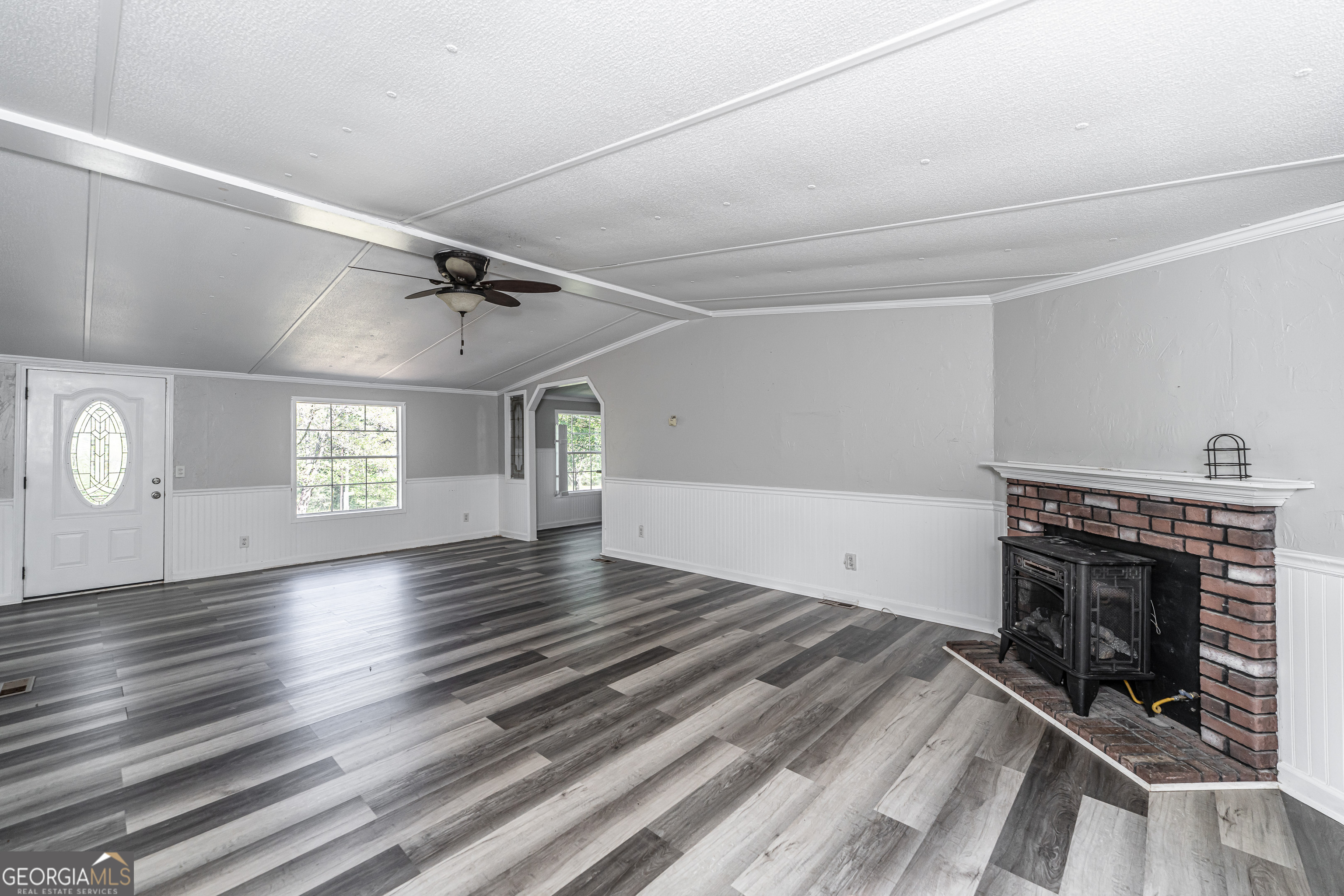 71 Kirk Road NW White GA 30184
