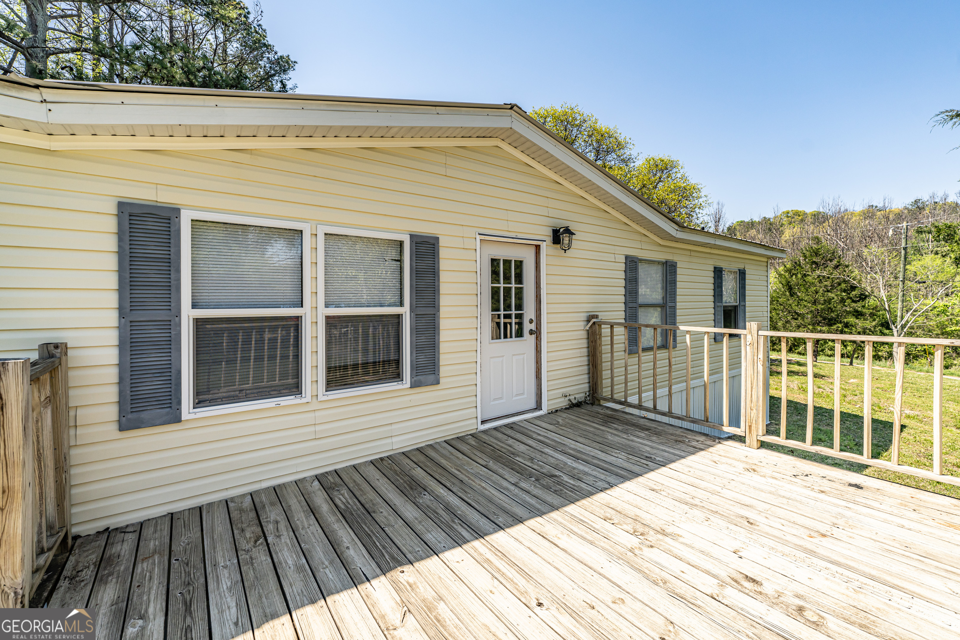 71 Kirk Road NW White GA 30184