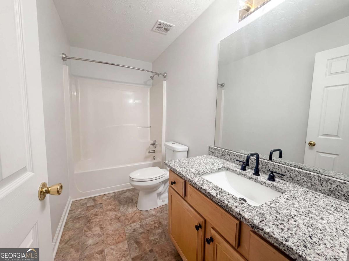 2662 Whispering Pines Drive Grayson GA 30017
