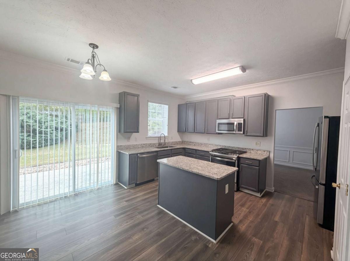 2662 Whispering Pines Drive Grayson GA 30017