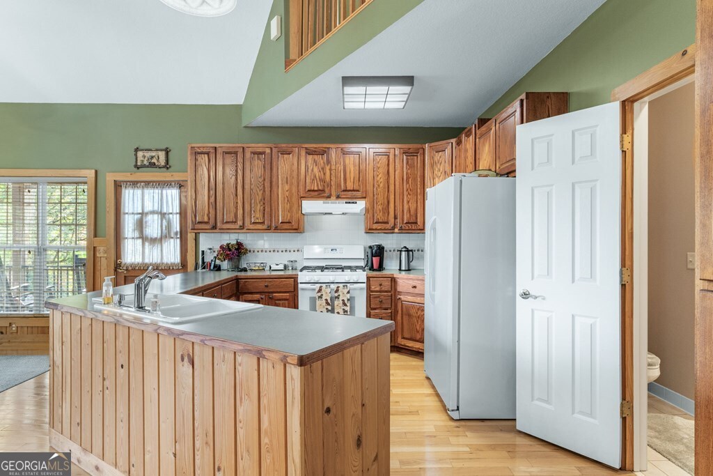 82 Hebron Way Young Harris GA 30582