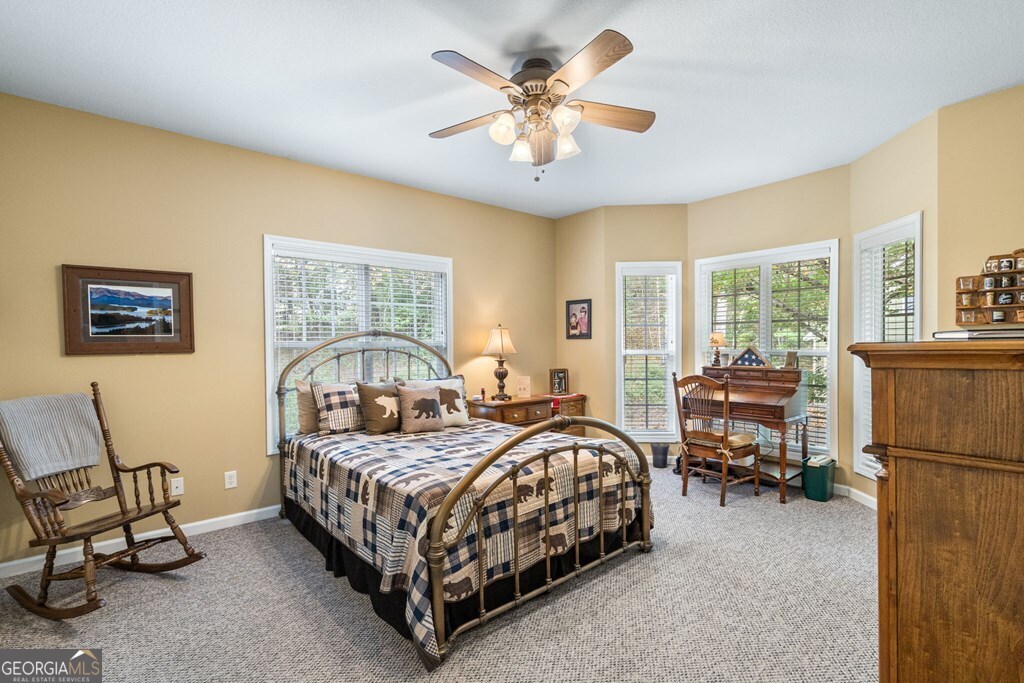 82 Hebron Way Young Harris GA 30582