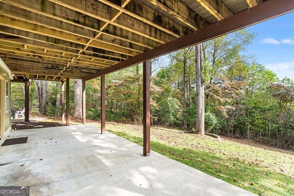 82 Hebron Way Young Harris GA 30582