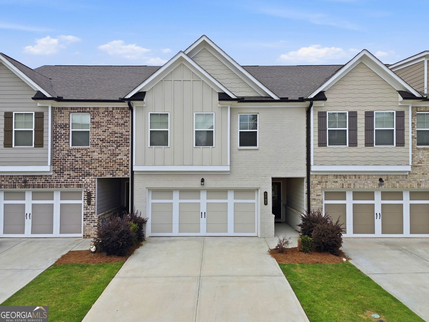 5052 Silver Fox Road Oakwood GA 30566