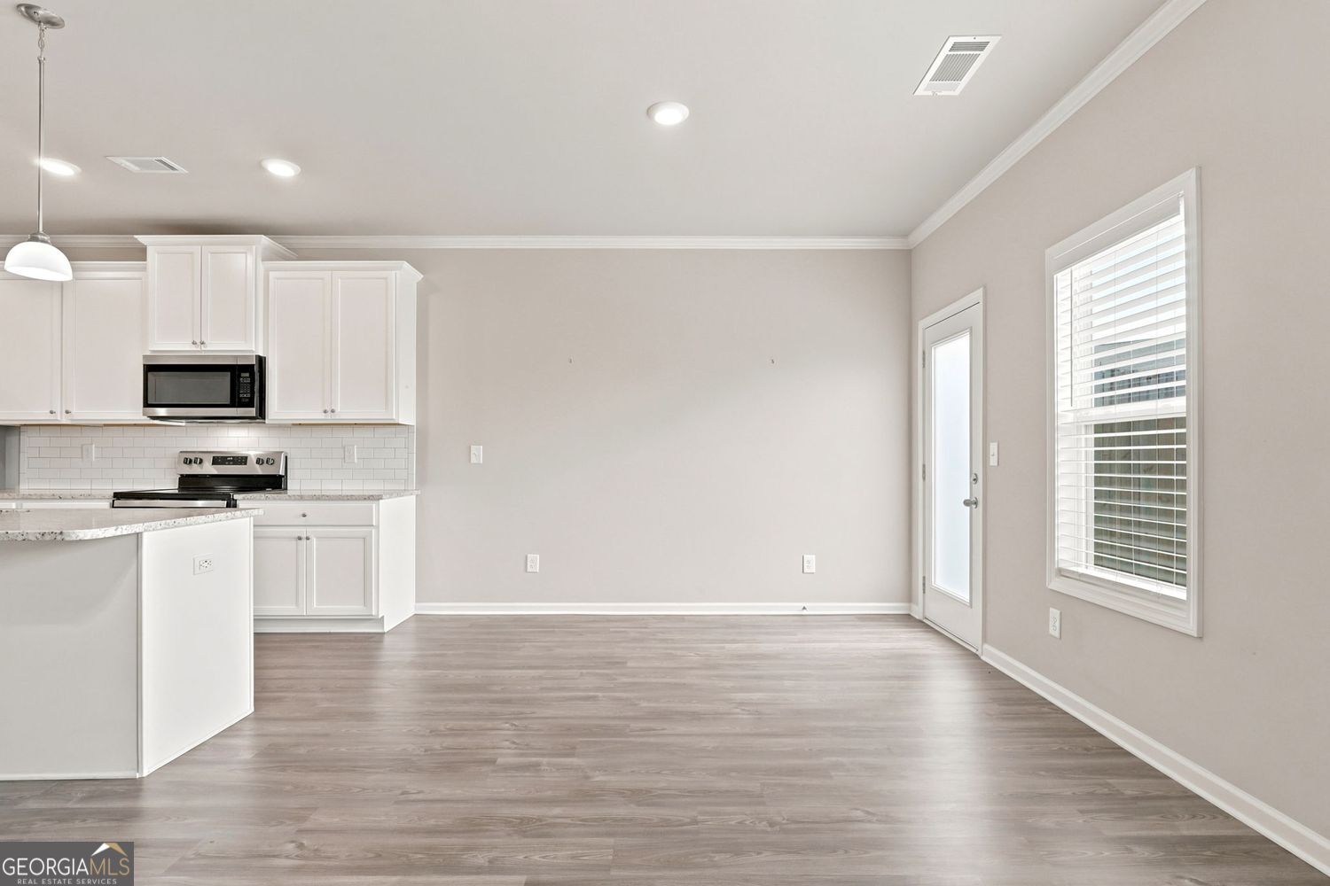 5052 Silver Fox Road Oakwood GA 30566