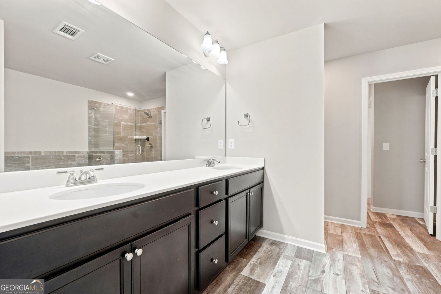 5052 Silver Fox Road Oakwood GA 30566