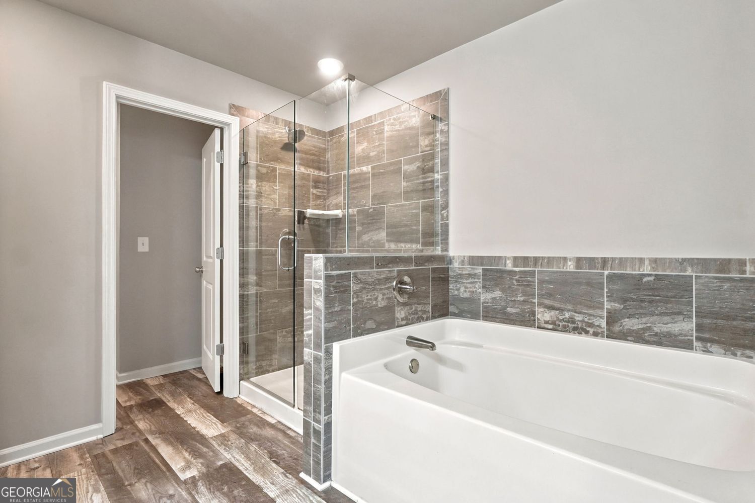 5052 Silver Fox Road Oakwood GA 30566