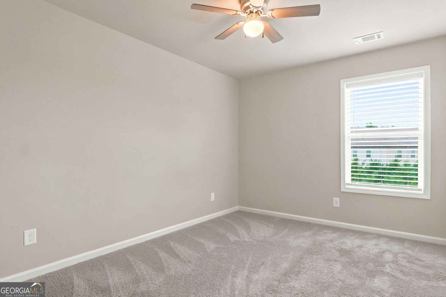 5052 Silver Fox Road Oakwood GA 30566