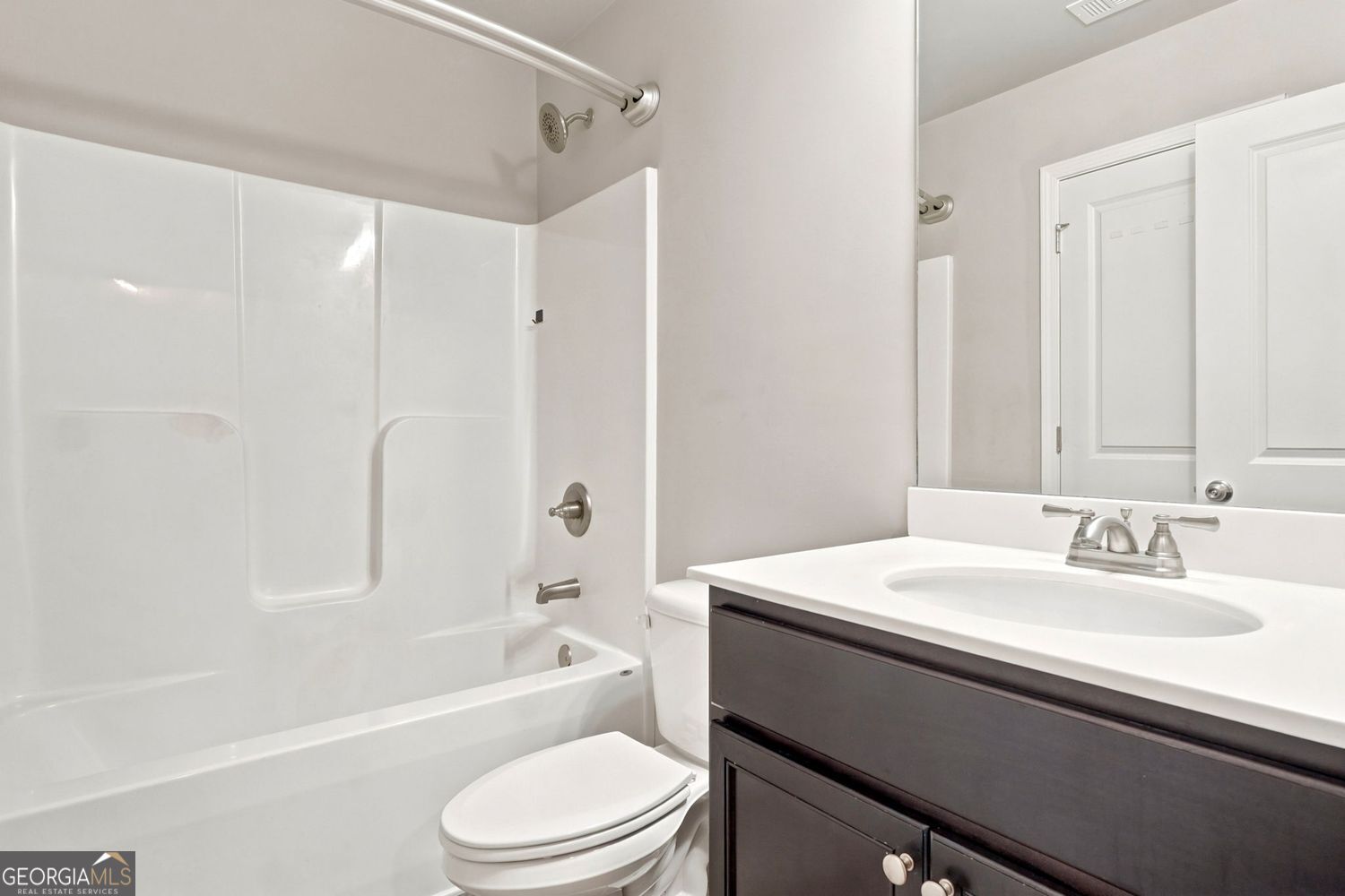 5052 Silver Fox Road Oakwood GA 30566