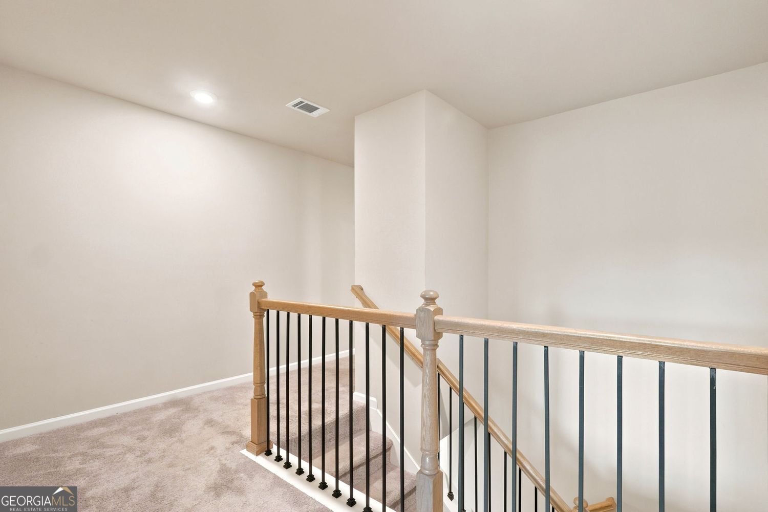 5052 Silver Fox Road Oakwood GA 30566