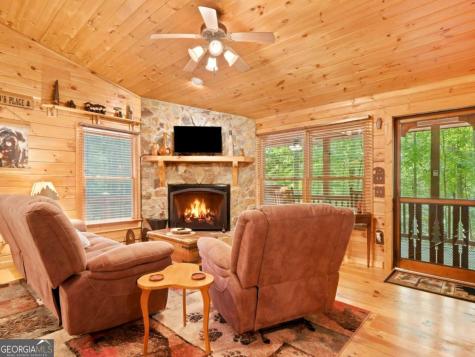 151 Hatchet Trail Cherry Log GA 30522