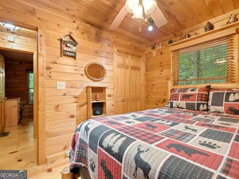 151 Hatchet Trail Cherry Log GA 30522