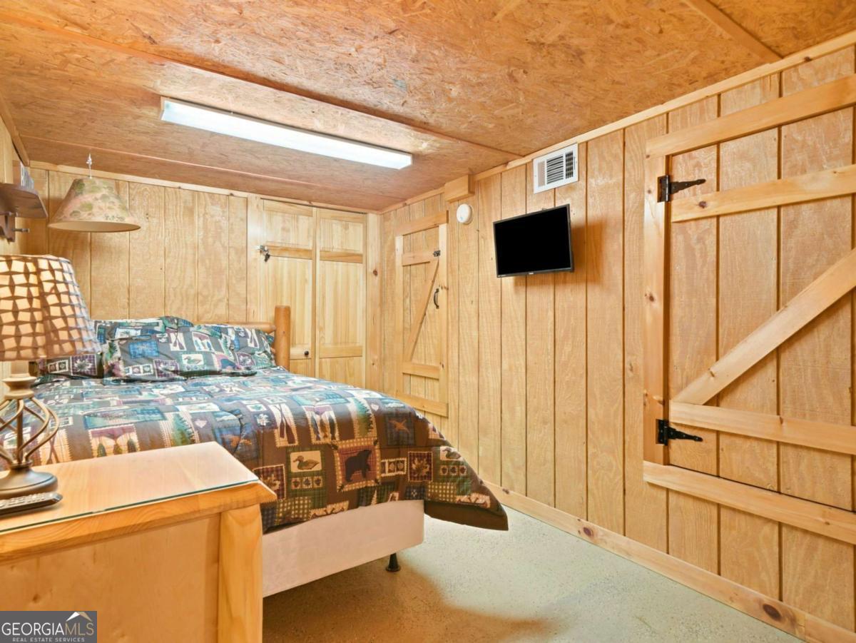 151 Hatchet Trail Cherry Log GA 30522