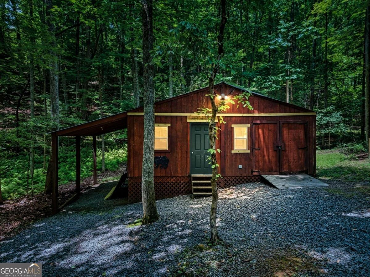 151 Hatchet Trail Cherry Log GA 30522
