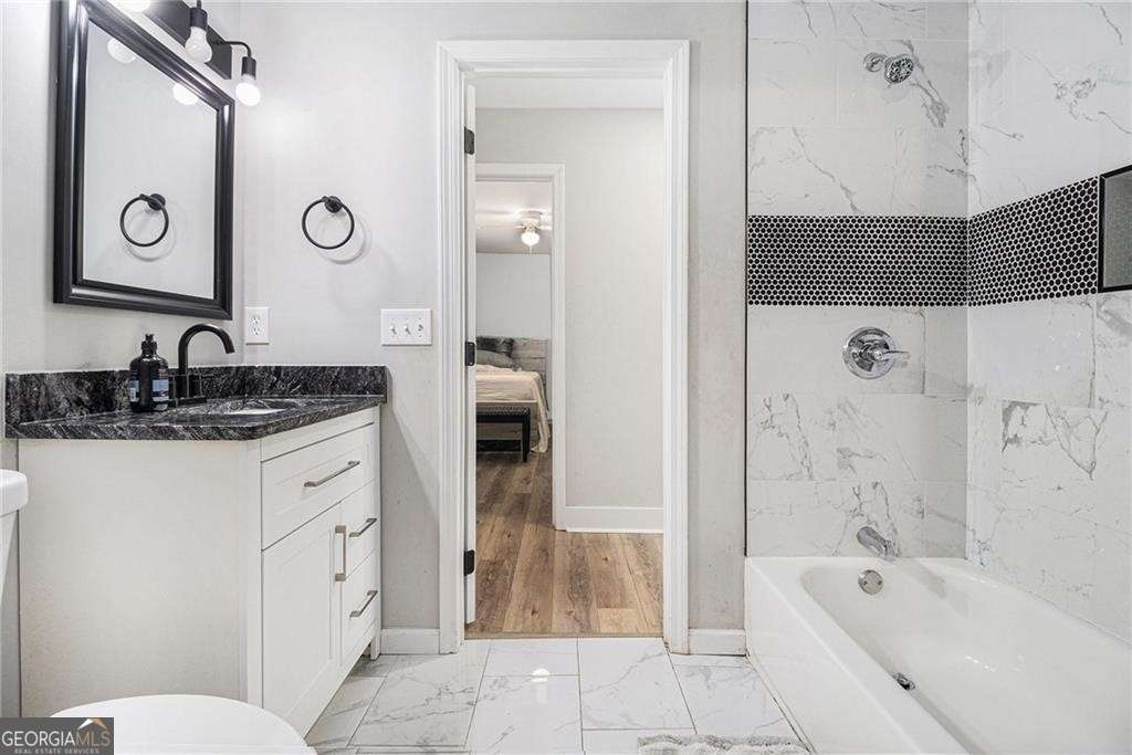 3795 King Edward Trail SW Atlanta GA 30331