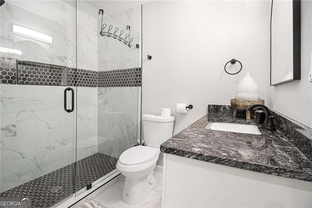3795 King Edward Trail SW Atlanta GA 30331