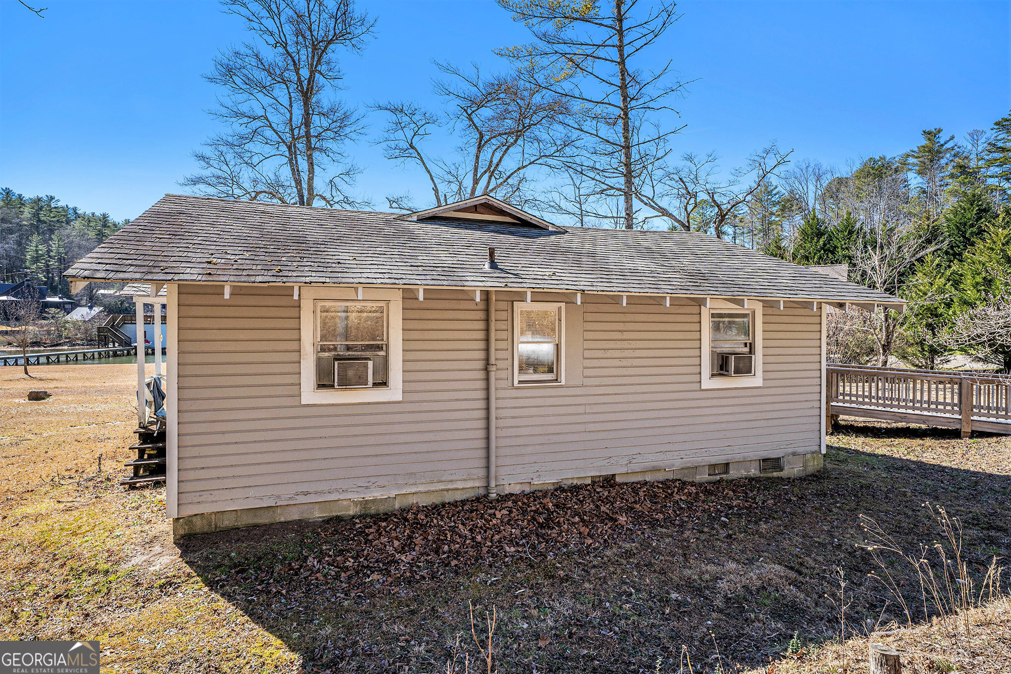 5622 Murray Cove Road Tiger GA 30576