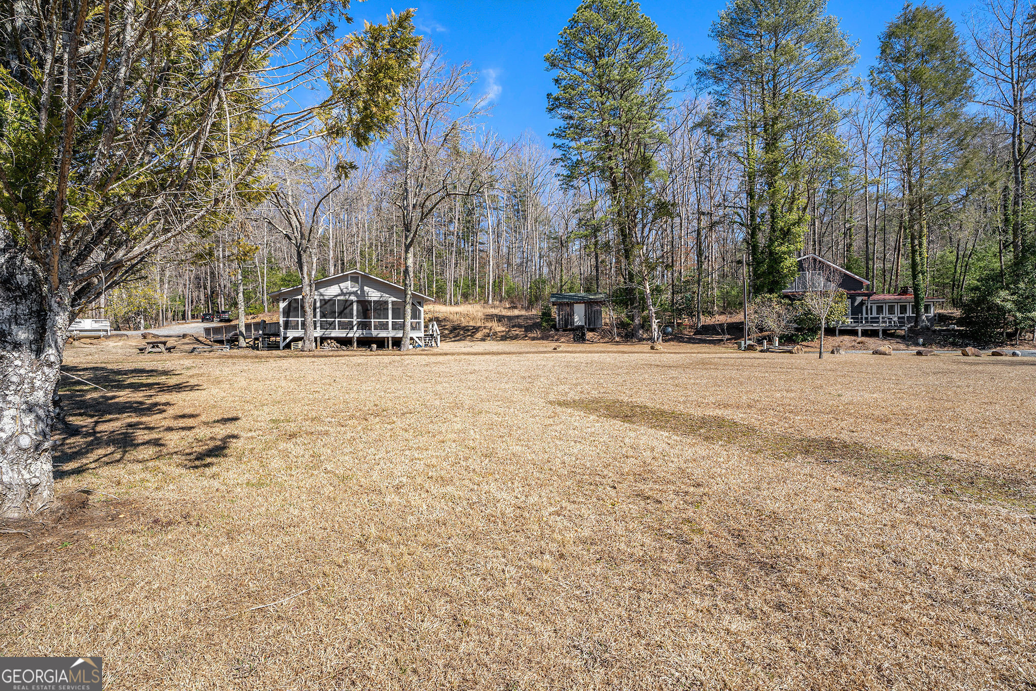 5622 Murray Cove Road Tiger GA 30576