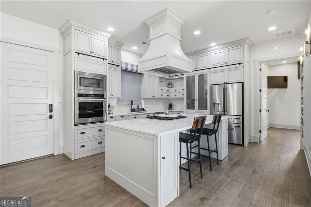 445 E Valley Road NE Rydal GA 30171