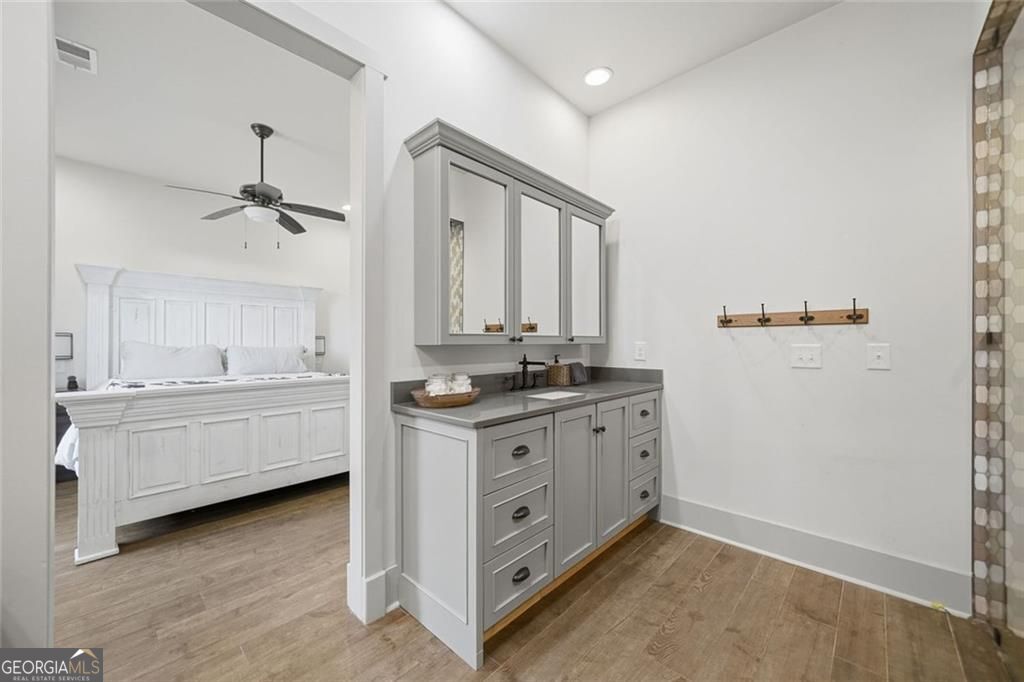 445 E Valley Road NE Rydal GA 30171