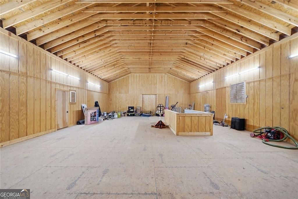 445 E Valley Road NE Rydal GA 30171