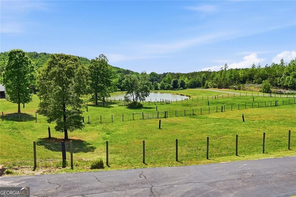 445 E Valley Road NE Rydal GA 30171