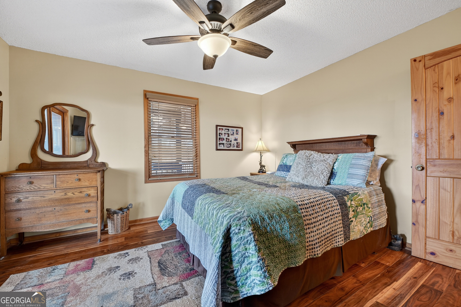 1189 Walnut Ridge Ellijay GA 30536