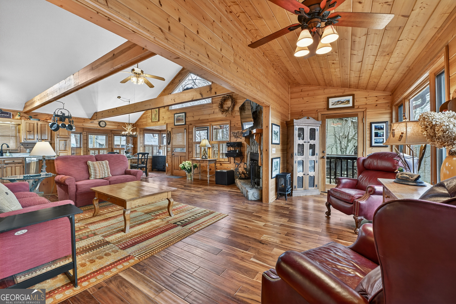 1189 Walnut Ridge Ellijay GA 30536