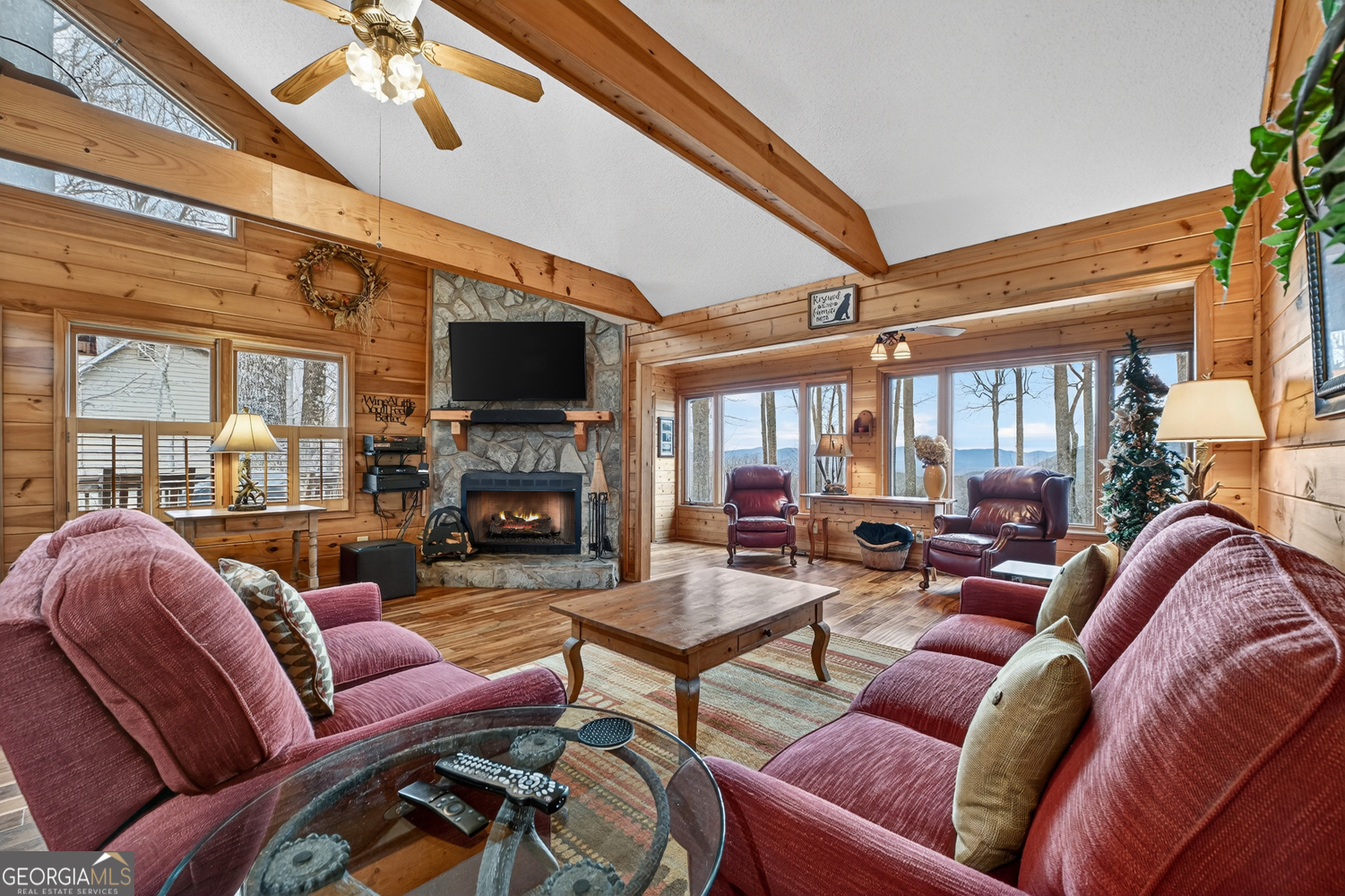 1189 Walnut Ridge Ellijay GA 30536
