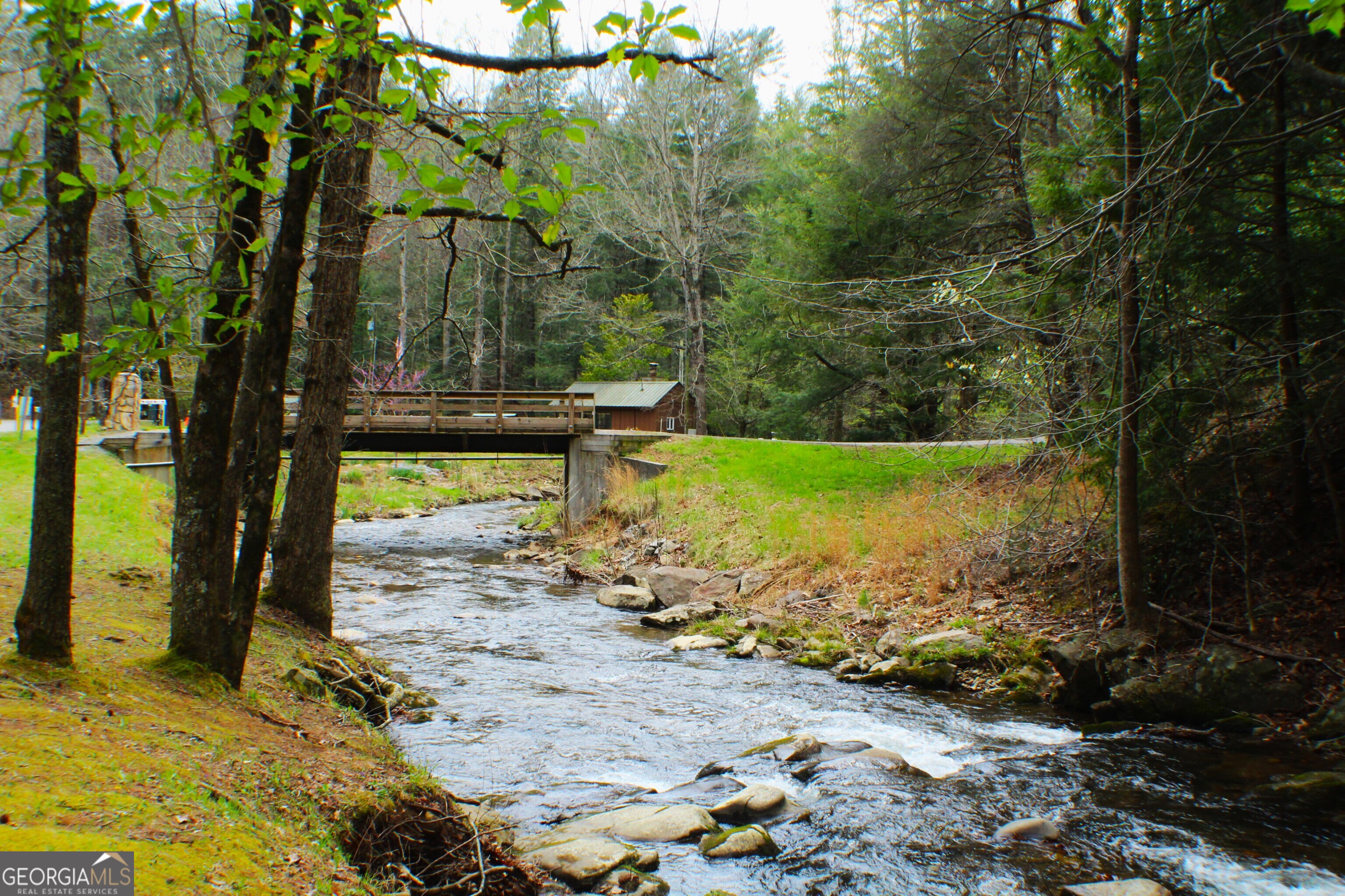1189 Walnut Ridge Ellijay GA 30536