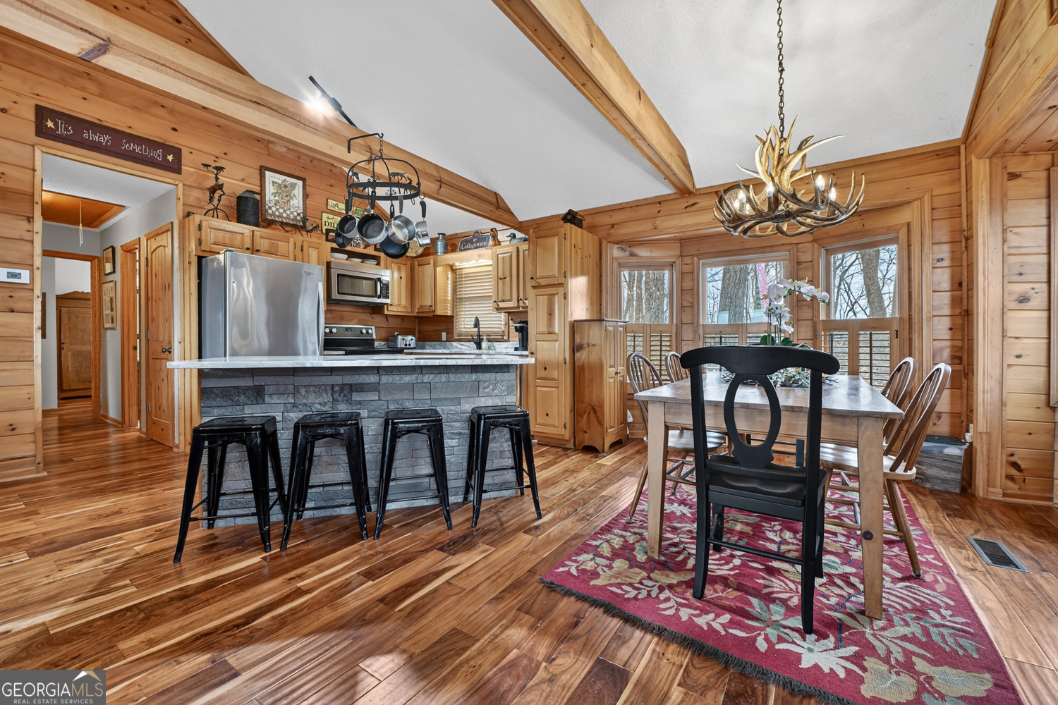 1189 Walnut Ridge Ellijay GA 30536