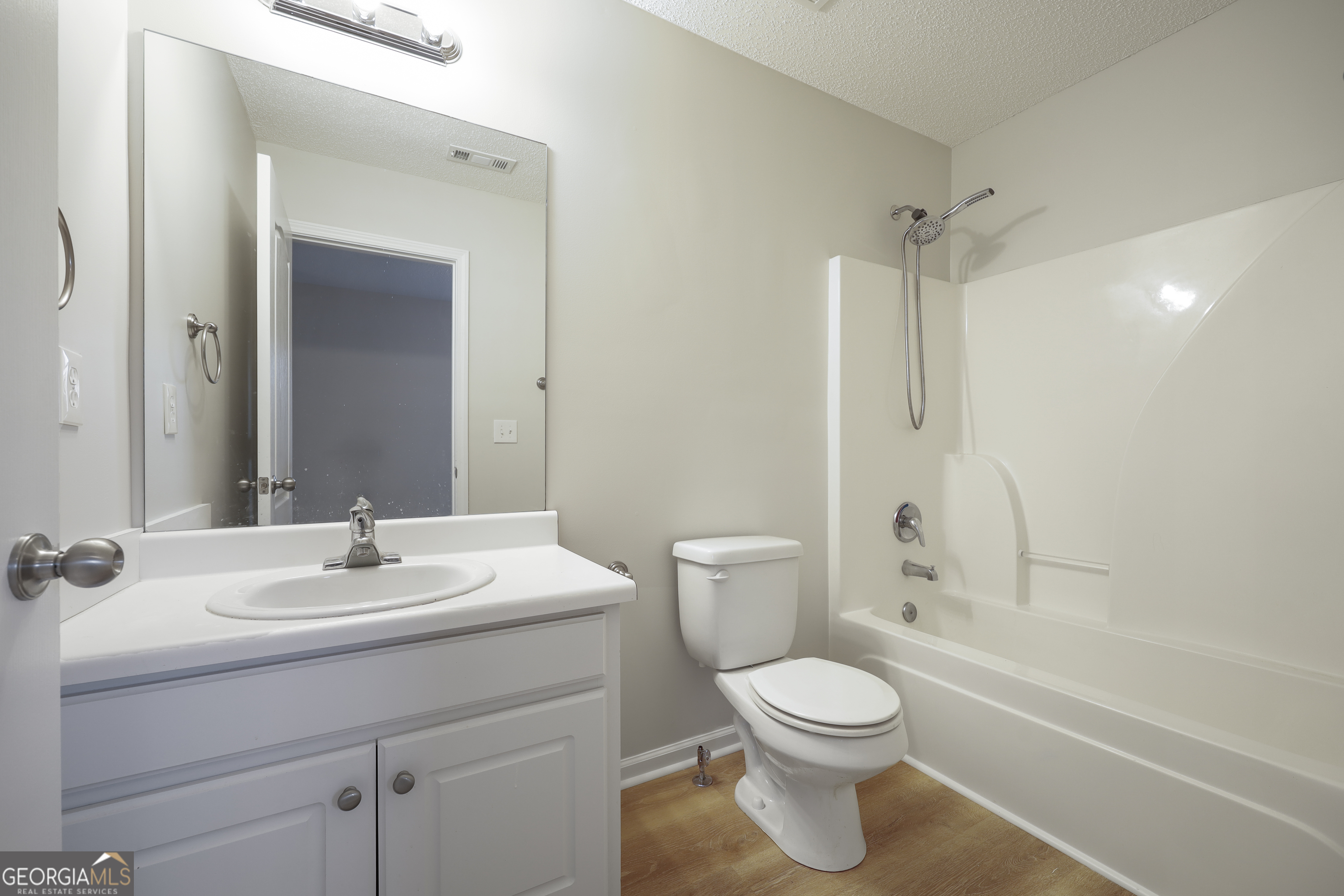 1442 Box Circle Winder GA 30680