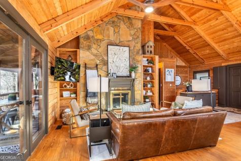 346 Rusty Lady Lane Ellijay GA 30536