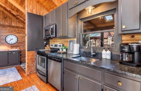 346 Rusty Lady Lane Ellijay GA 30536