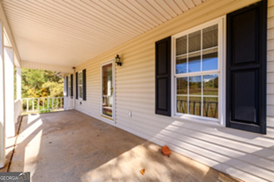 173 Deer Creek Farm Road Hartwell GA 30643