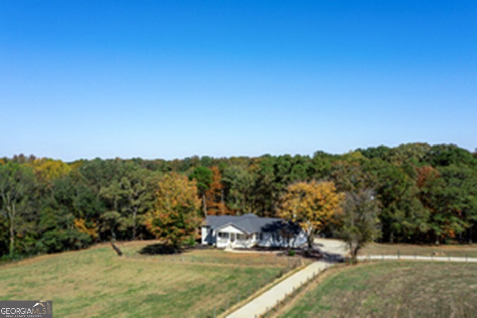 173 Deer Creek Farm Road Hartwell GA 30643