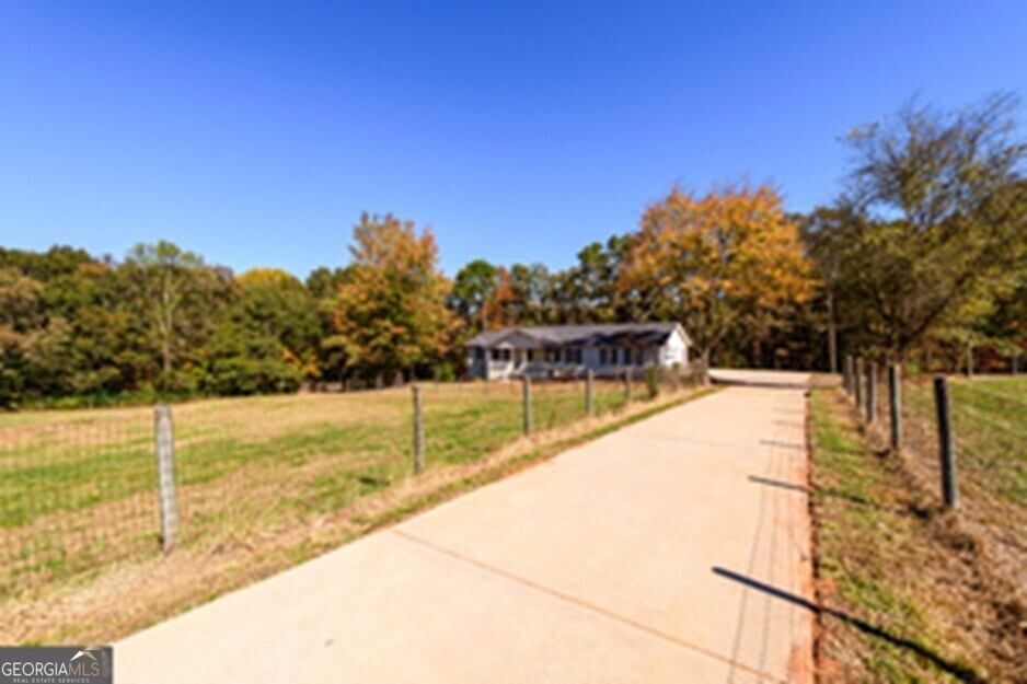 173 Deer Creek Farm Road Hartwell GA 30643